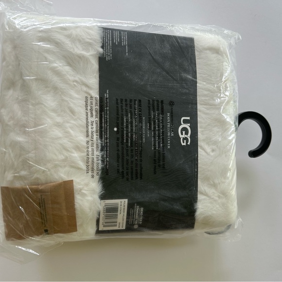 UGG SnowPolar Body Pillow Cover Case/20"x54 - Picture 7 of 7